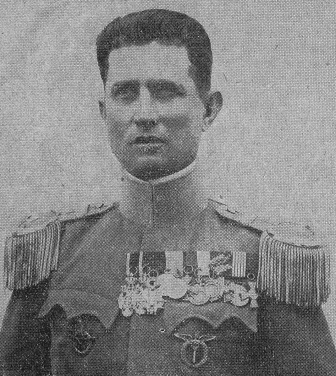 M.Tomi%20pilot.jpg